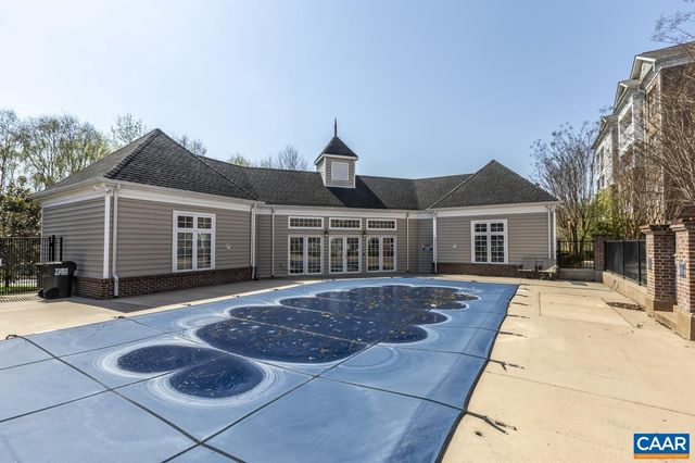 1051 GLENWOOD STATION LN #104, Charlottesville, VA 22901