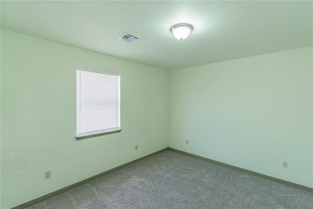 624 S Ash Street, Guthrie, OK 73044