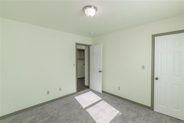 624 S Ash Street, Guthrie, OK 73044