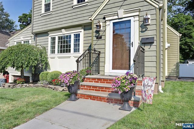 37 Oakley Terrace, Nutley, NJ 07110