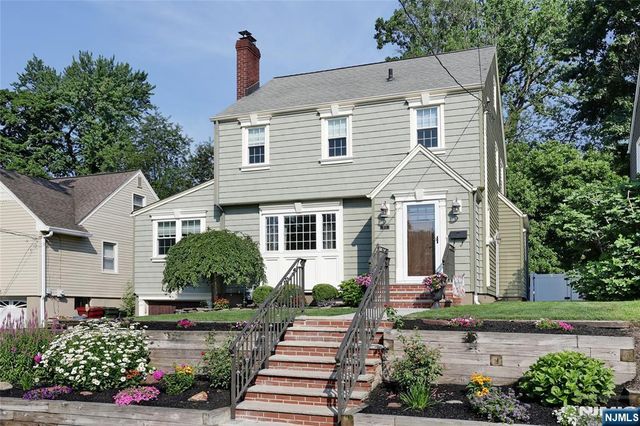 37 Oakley Terrace, Nutley, NJ 07110