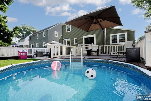 37 Oakley Terrace, Nutley, NJ 07110