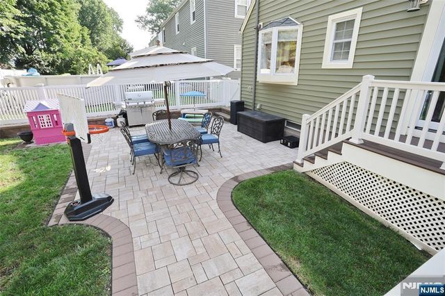 37 Oakley Terrace, Nutley, NJ 07110