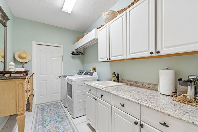 17705 GREY EAGLE ROAD, Tampa, FL 33647