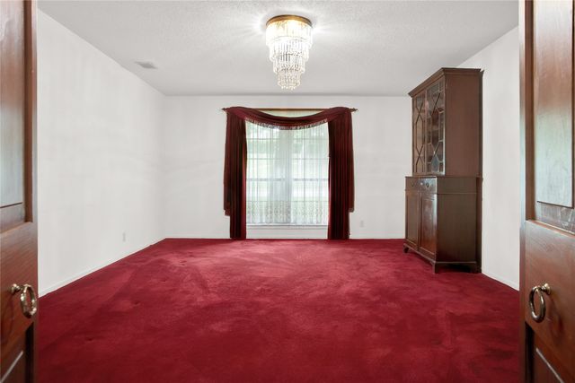 930 S MAURICE Avenue, Denison, TX 75020