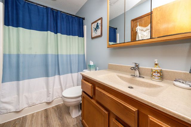 2419 W 1st Street, Ankeny, IA 50023
