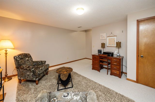 2419 W 1st Street, Ankeny, IA 50023