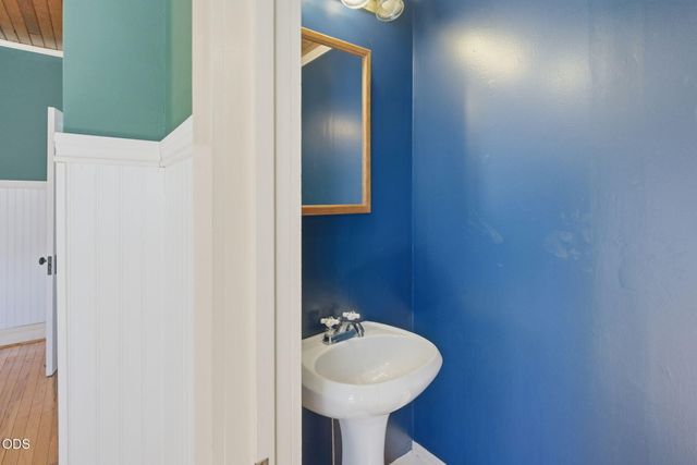 409 NW Dimmick Street, Grants Pass, OR 97526