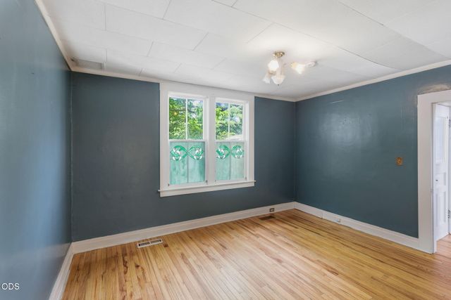 409 NW Dimmick Street, Grants Pass, OR 97526