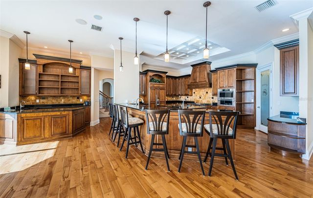 7986 9TH AVENUE S, St Petersburg, FL 33707