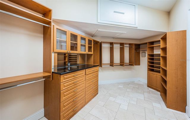 7986 9TH AVENUE S, St Petersburg, FL 33707