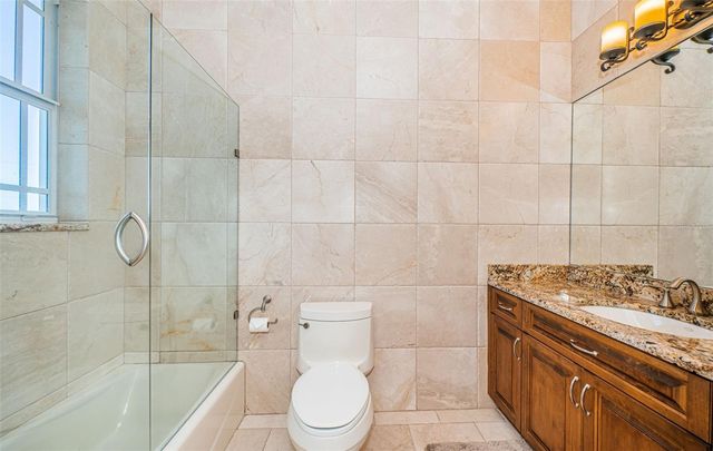 7986 9TH AVENUE S, St Petersburg, FL 33707