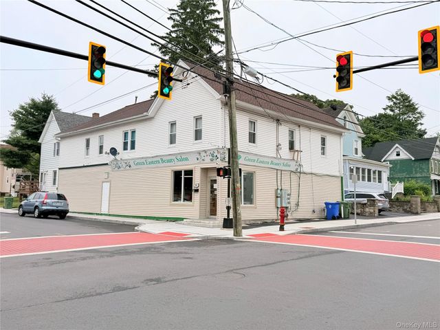 36 Wallkill Avenue, Middletown, NY 10940