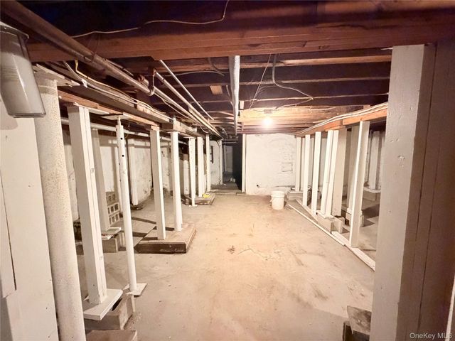 36 Wallkill Avenue, Middletown, NY 10940