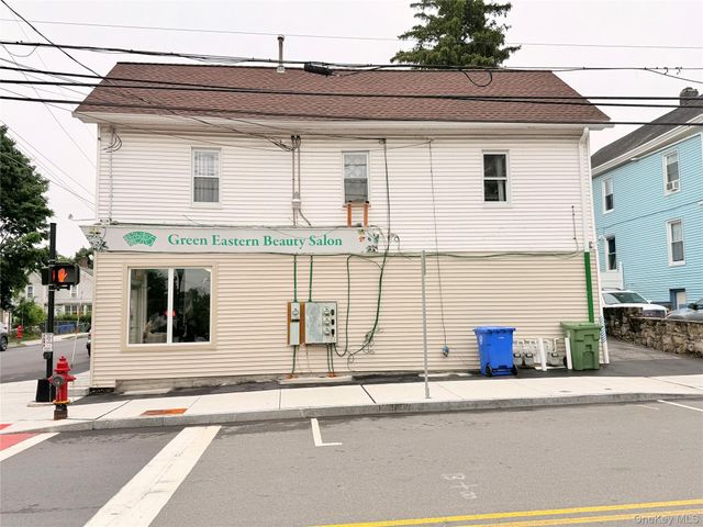 36 Wallkill Avenue, Middletown, NY 10940