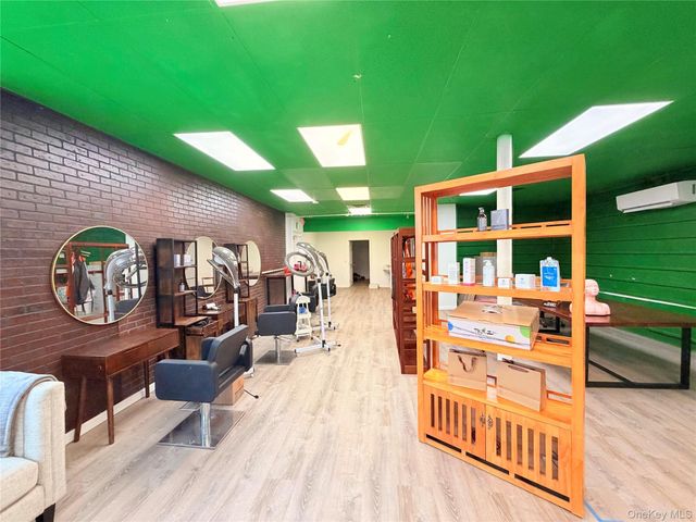 36 Wallkill Avenue, Middletown, NY 10940