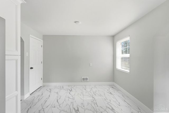 5291 Cleves Warsaw Pike, Cincinnati, OH 45238