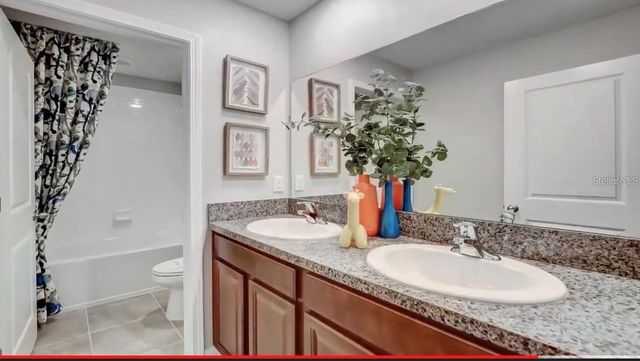 5059 WHITE CHICORY DRIVE, Apollo Beach, FL 33572