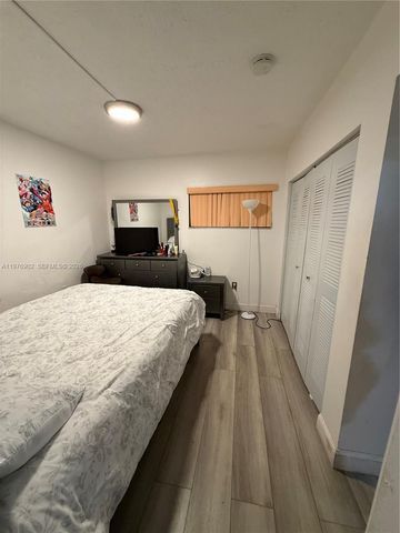 6070 W 18th Ave 209, Hialeah, FL 33012