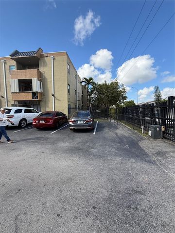 6070 W 18th Ave 209, Hialeah, FL 33012