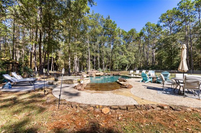 13322 Stonecrest Lane, Conroe, TX 77302