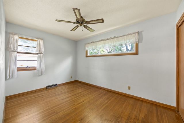 1311 Main Street, Ely, IA 52227