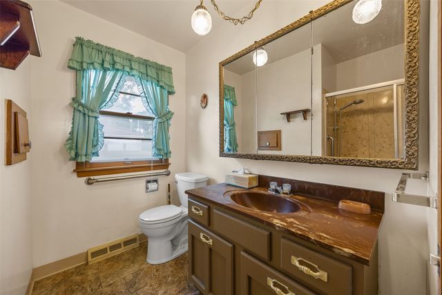 1311 Main Street, Ely, IA 52227