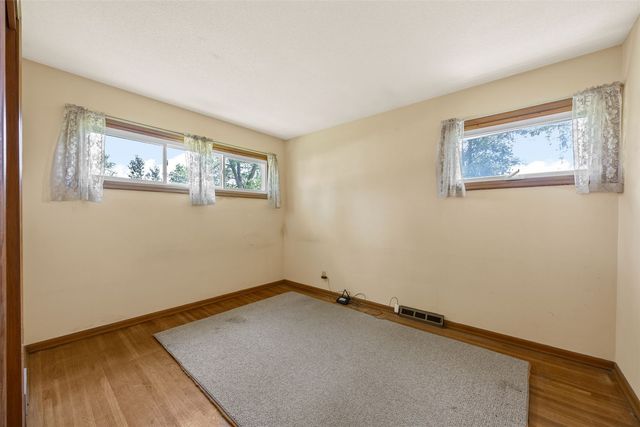 1311 Main Street, Ely, IA 52227