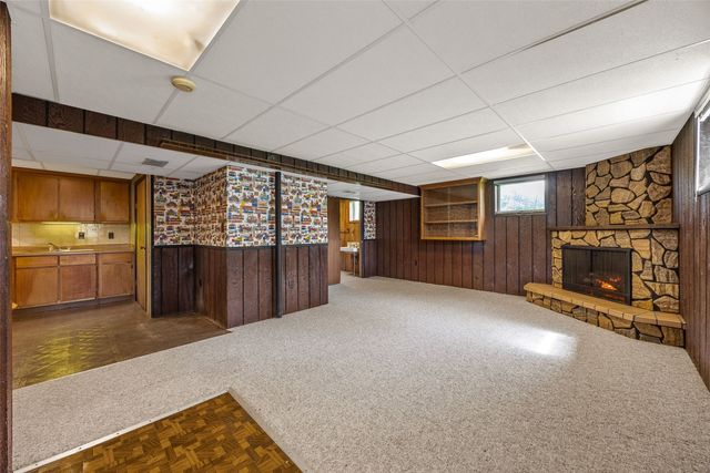1311 Main Street, Ely, IA 52227