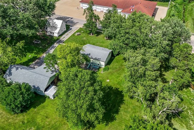 1311 Main Street, Ely, IA 52227