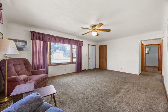 1311 Main Street, Ely, IA 52227
