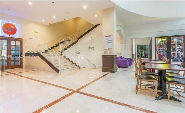 19201 Collins Avenue 611, Sunny Isles Beach, FL 33160