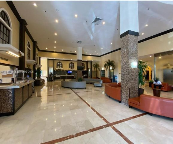 19201 Collins Avenue 611, Sunny Isles Beach, FL 33160