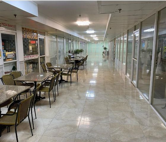 19201 Collins Avenue 611, Sunny Isles Beach, FL 33160