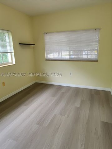 3071 Riverside Dr 11, Coral Springs, FL 33065