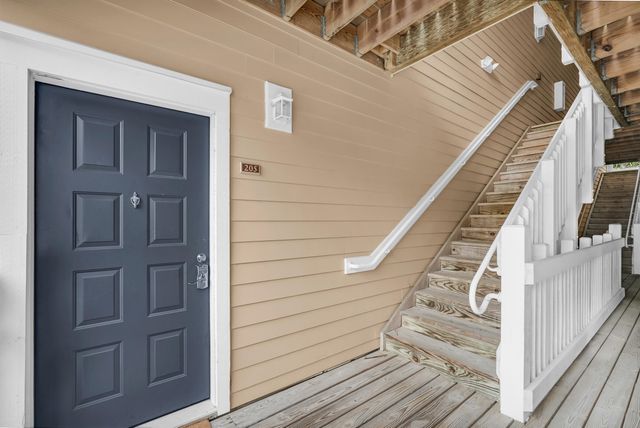 200 Bucksley Lane #205, Charleston, SC 29492