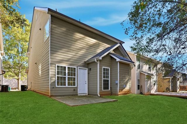 2157 Capella SW Circle, Atlanta, GA 30331