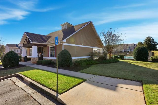 2157 Capella SW Circle, Atlanta, GA 30331