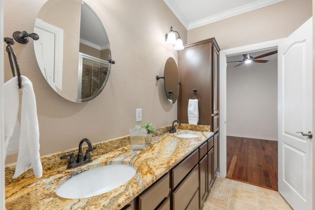 6801 Beckett RD 134L, Austin, TX 78749