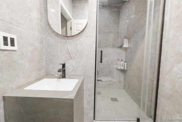 1261 Military Street, Detroit, MI 48209