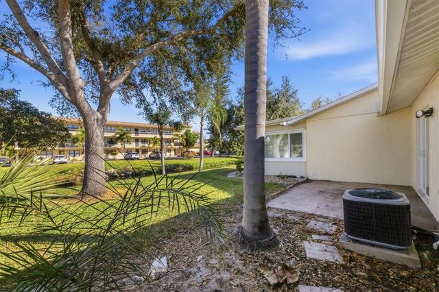 390 301 BOULEVARD W 27C, Bradenton, FL 34205
