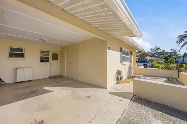 390 301 BOULEVARD W 27C, Bradenton, FL 34205