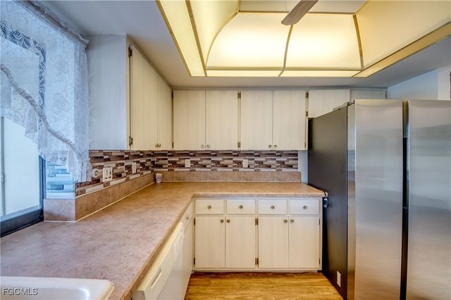 2313 SE 8th TER, Cape Coral, FL 33990