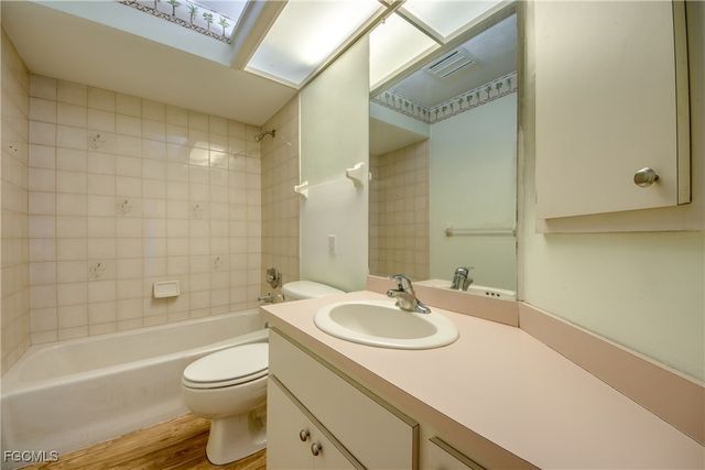 2313 SE 8th TER, Cape Coral, FL 33990