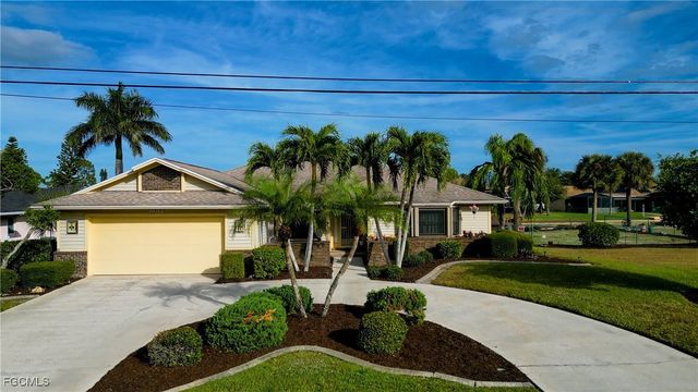 2313 SE 8th TER, Cape Coral, FL 33990