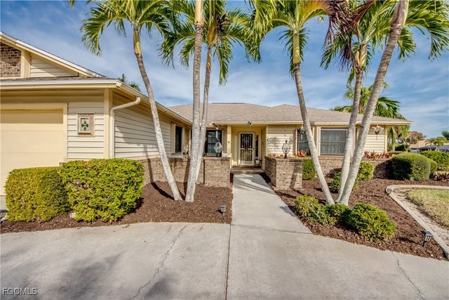2313 SE 8th TER, Cape Coral, FL 33990