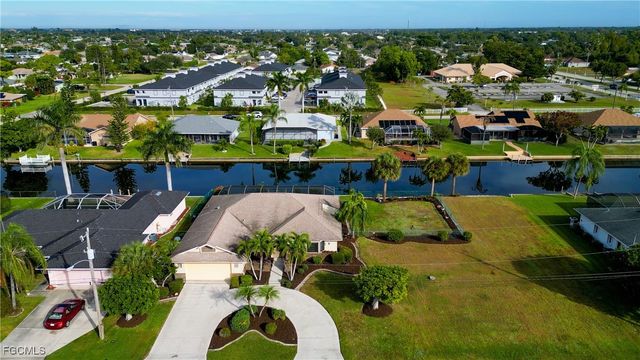 2313 SE 8th TER, Cape Coral, FL 33990