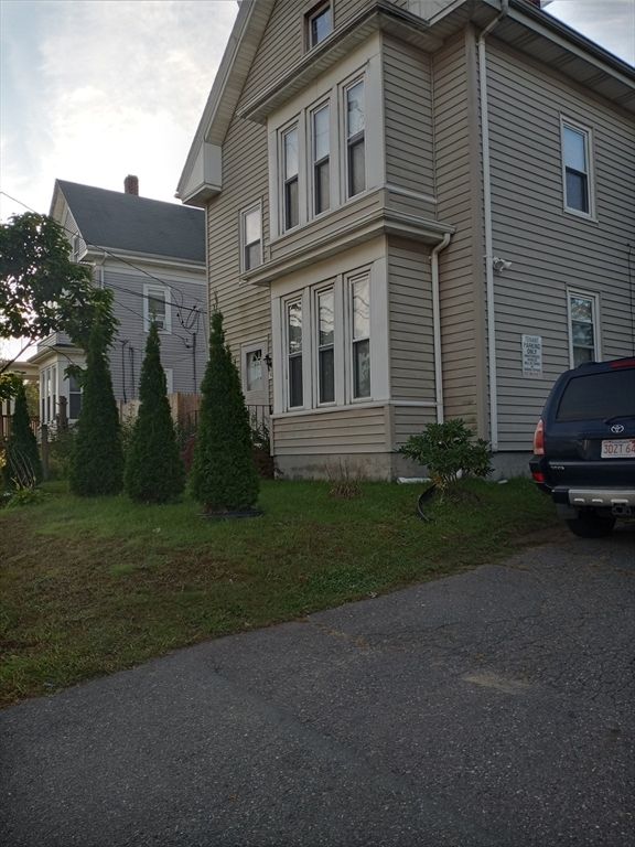 341 Centre St 2, Brockton, MA 02302