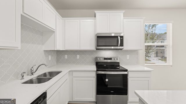 2031 Windward Road, Stone Mountain, GA 30088