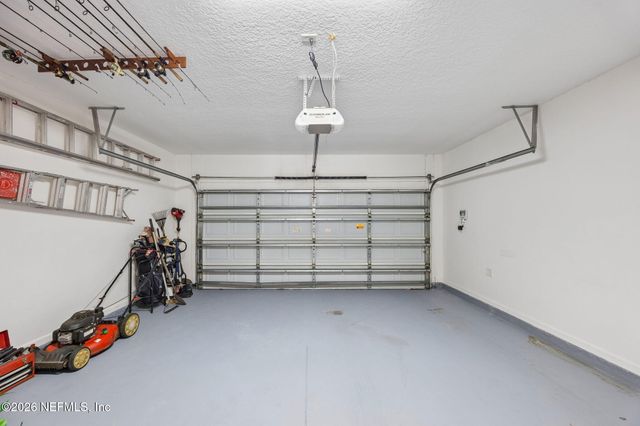 11059 TURNBRIDGE Drive, Jacksonville, FL 32256